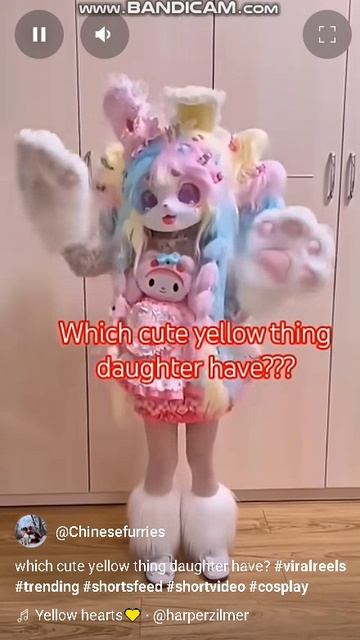 which cute yellow thing daughter have?