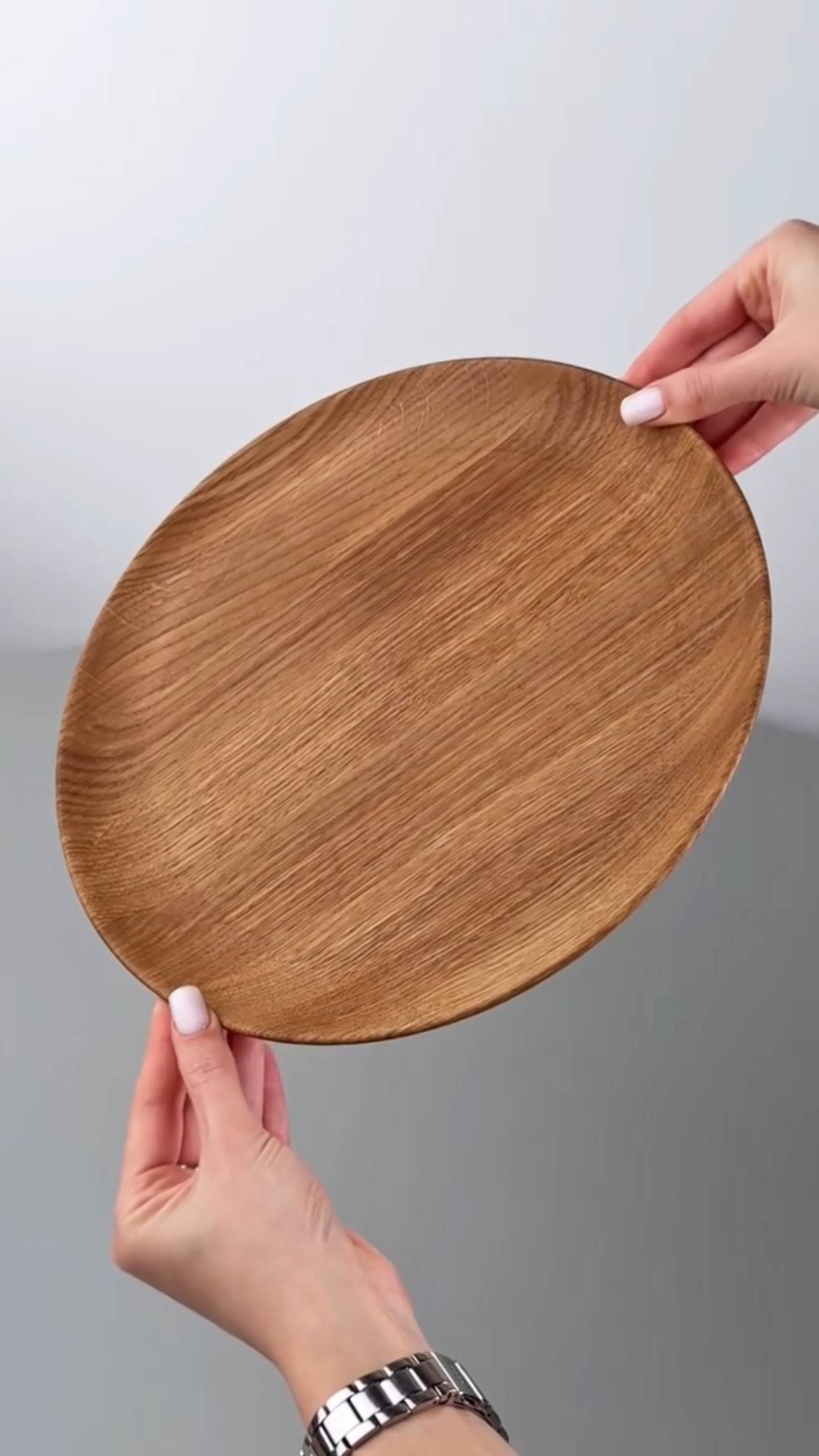 Деревянные тарелки STAVROS: стильная посуда из массива для сервировки и декора