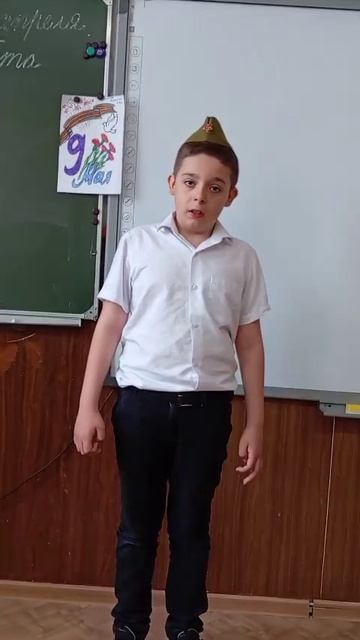 27.	Сенцов Кирилл - "День Победы"