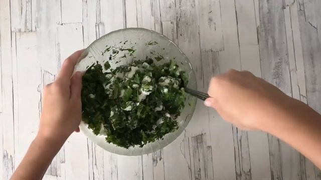 Чебуреки с творогом и зеленью  Как приготовить ЧЕБУРЕКИ с ТВОРОГОМ и ЗЕЛЕНЬЮ на СКОВОРОДЕ