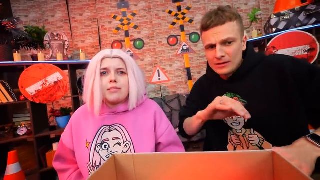 BRUNO (БРУНО) - НЕ ОТКРЫВАЙТЕ КРЫШКУ THOMAS.EXE против ЧУ-ЧУ, ЧАРЛЬЗ против БУСИТЕРА, НАБОР LEGO В 3
