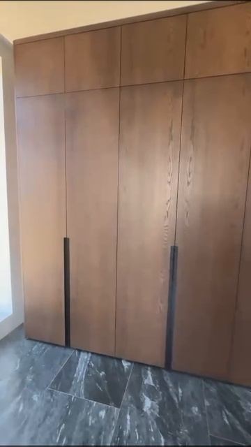 Шкаф