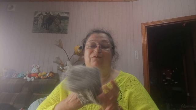 эти носочки связаны под кроссовочки очень тонкие замечательные самое главное чисто шерстяные