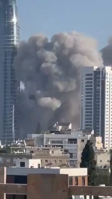 ‼️🇮🇷🇮🇱 Иран атакует: серия ракетных ударов по Израилю !!!