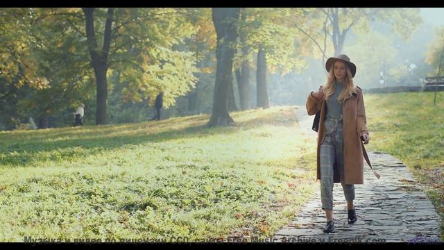 Трек, который вы включите, когда впервые увидите океан вместе - Alcoholism -- HoliznaCC0 -- THE NOIS
