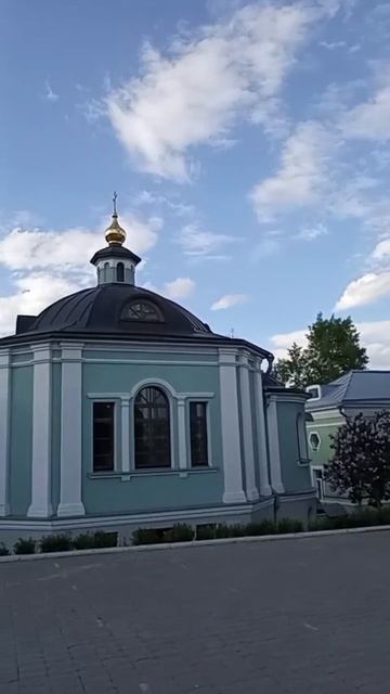 Окружности Церкви Рождества Пресвятой Богородицы в Крылатском