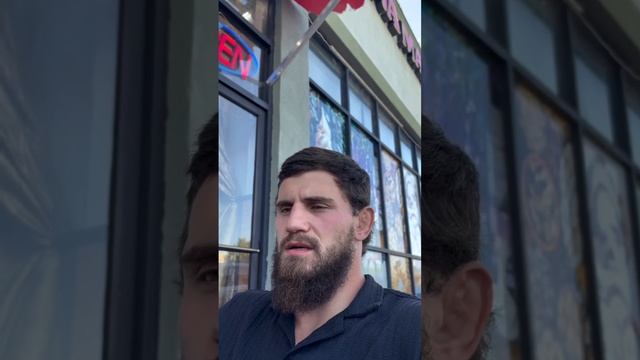 🔥Покинувший Россию, читающий по бумажке Саид Борз заявил что будет бороться с «Русской Общиной»
