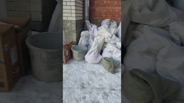 Взял колым и победил )) Грузчик - Разнорабочий. Тяжёлые будни на стройке. #тимартдан #работа