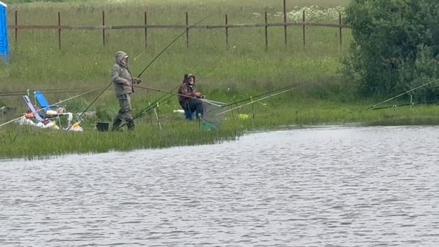 Поимки с общего водоема !!!