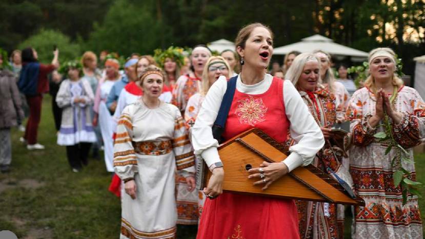 30+ Прикольные картинки, мистические открытки с днем летнего солнцестояния