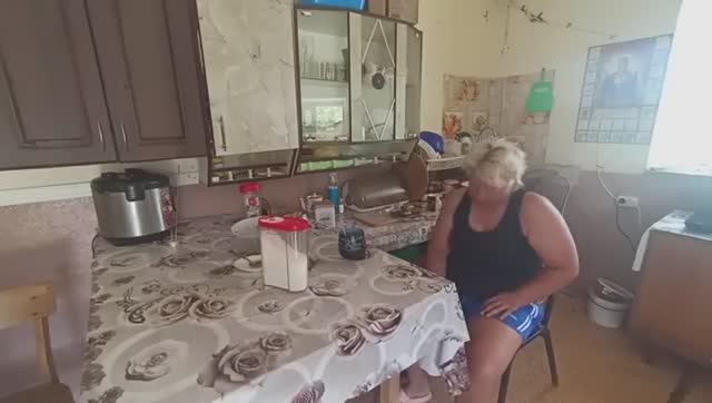 Наталья Губарева. СТИРАЕМ КОВРЫ Я И МОЙ ПОМОЩНИК...😍