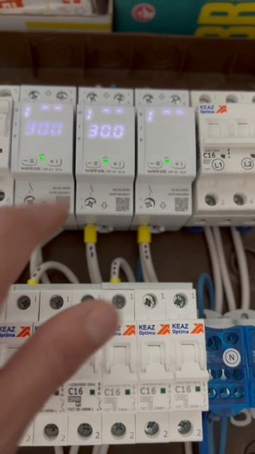 Сборка эл. Щитов для квартир, этот имено под заказ 👍😁проверен и готов к отправке