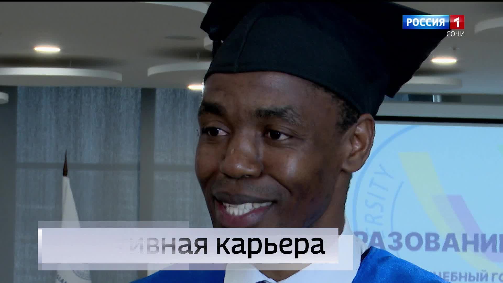 21.06 Местное время. Суббота