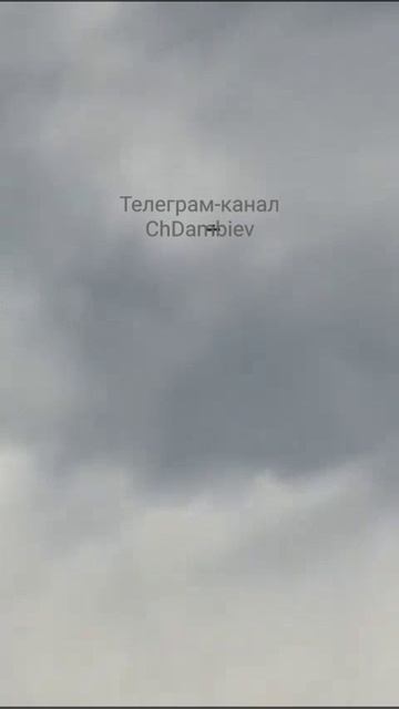 🇺🇦📹🇷🇺Боевики украинских формирований снимают на видео эффектную атаку русского...🔽🔽🔽