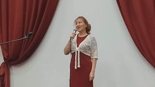 "Вижу Бога каждый день.." Песня, исп. Шинкарева Светлана