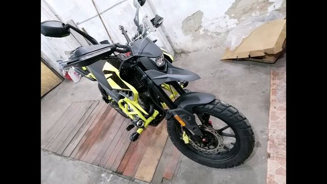 Regulmoto DUKE 300