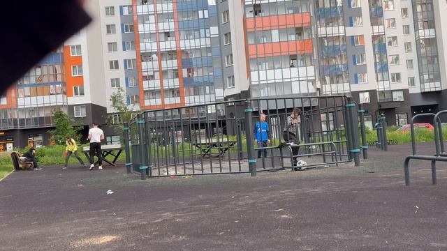 Развлечения в летнем дворе