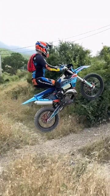 Чет на прыжки потянуло... Податься в матакроц что ли?)) #sukkoenduro #enduro #эндуро #суккоэндуро