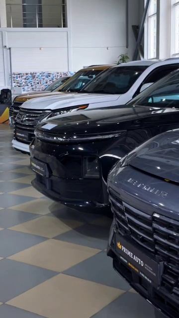 Мы - компания ПРАЙМ АВТО - занимаемся подбором и доставкой автомобилей из Европы, Кореи, Китая и США