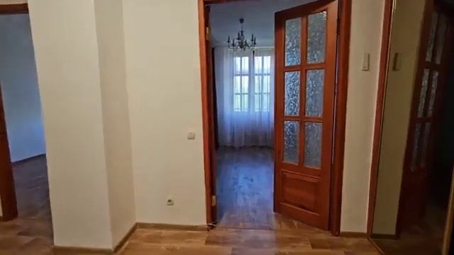 САМВЕЛ АДАМЯН, ПРОДАЮ КВАРТИРУ В ДНЕПРЕ..