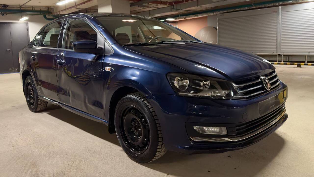 Volkswagen Polo; 1,6 AT; 2017; Синий
