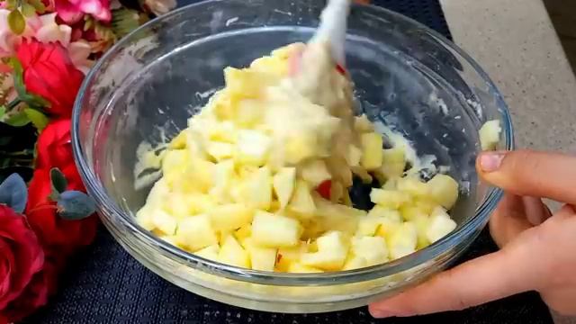 Гости на пороге? Это яблочное чудо спасёт любой праздник мгновенно!