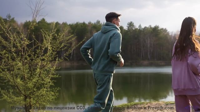 Музыка так подчёркивает виды, что дух захватывает - Robot Park -- Podington Bear -- Haplessly Happy