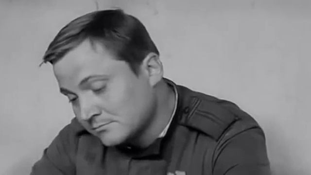 Песня «По полю танки грохотали». Исполняют Фёдор Одиноков, Виктор Павлов и Олег Борисов.