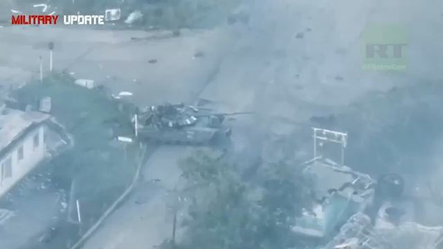 Захваченные на камеру крайне интенсивные ближние бои в Каменке.