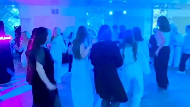 HOLLYWOODский ВЫПУСКНОЙ. 2-й день!