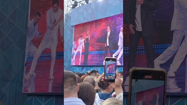 1000569715.mp4 Запись концерта к Дню РОССИИ на Красной площади. 11.06.2025
