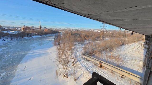 Я рискнул жизнью ради этого кадра! Октябрьский мост с высоты 50 метров