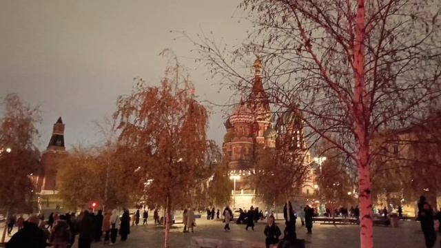Прогулки по Москве. Выставка на Красной площади. Парк Зарядье. Памятник князю Владимиру.