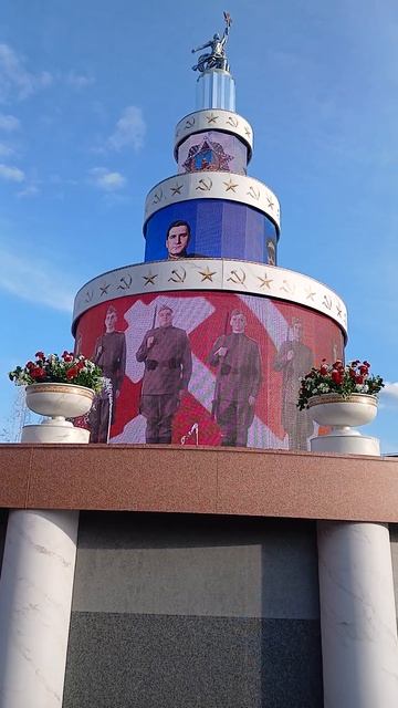 Фонтан Победителей на Красной площади.