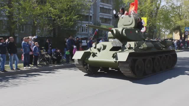 Верхняя Пышма Парад Победы часть2 (09.05.2016)