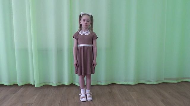 16.	Остапович Настя - "День победы "