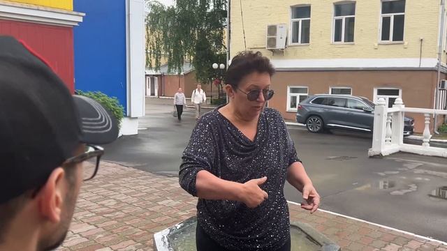 Разборки у фонтана: полипы от носа до ануса , что делать , что есть , что пить , как себе помочь ?