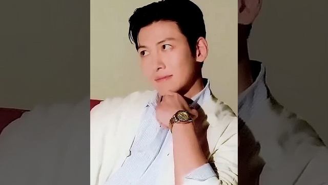 "Могу себе позволить!"
муз.Тамара Кутидзе, Игорь Аравский.