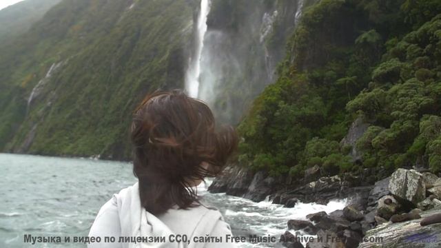 Музыка качает тело, как ветер качает кроны - vaster than empires and more slow -- los pilotos -- nur
