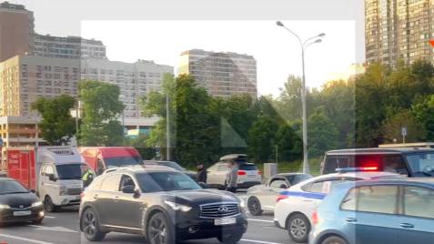 Один человек пострадал при столкновении семи авто на Каширском шоссе в Москве