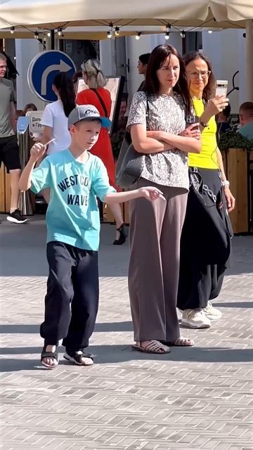 LITTLE BOY TEACH TUZELITY  DANCING SHUFFLE  ASTRONOMIA ⭐️