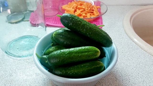 260 Жизнь на юге. СОВЕРШИЛА ОШИБКУ,СПАСИБО ЛЮДЯМ. ЗАКАТАЛА ОГУРЦЫ И КОМПОТ. ПОДАРКИ ИЗ КАЗАХСТАНА.