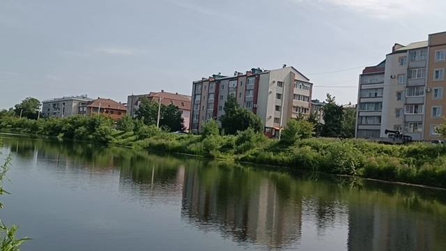 РАССУЖДАТЬ ИЛИ ОСУЖДАТЬ