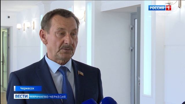 Глава КЧР поздравил Алексея Баскаева и Ахмата Семенова с переизбранием на должности