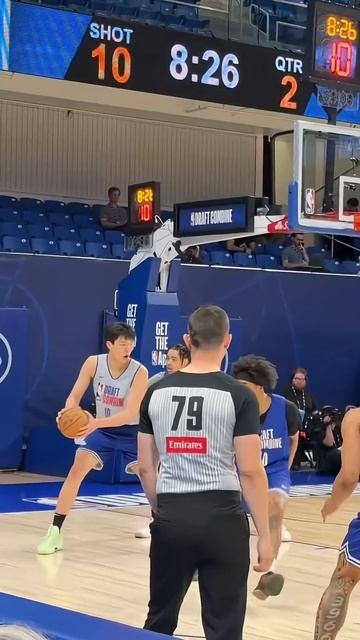 How many 7-footers have you seen that are this mobile .... we'll wait