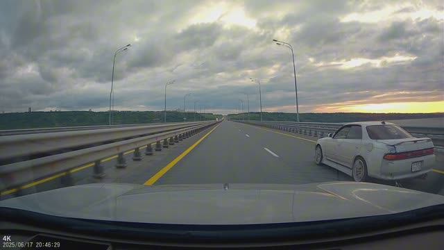 Погоня за Toyota Mark 2