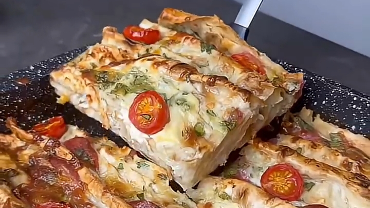 Вкусный ЗАВТРАК из лаваша с сыром...🍕🧀😋    Рецепт в описании ✍️