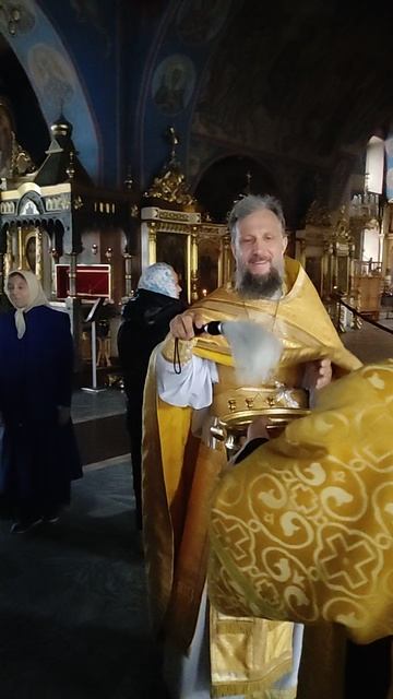 1000183428.Молебен ко Преблагословенной Славной Владычице Нашей Богородице.о.Сергий