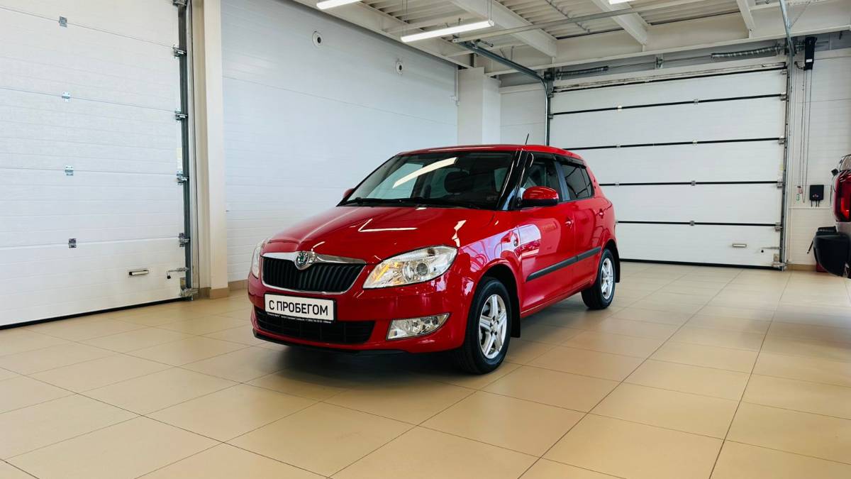 Skoda Fabia, 2012 год