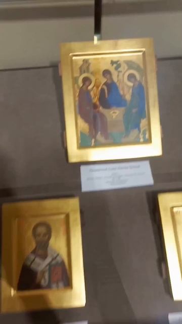 ВЫСТАВКА ИКОН ОЛЛАНЫ АЙЛАРОВОЙ